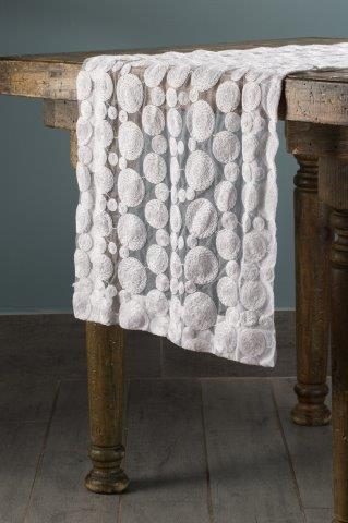 Specialty Concentric White table runner